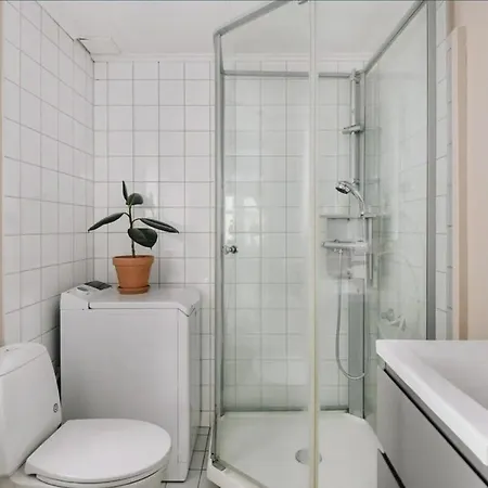 With 2 Bedrooms Апартаменты *